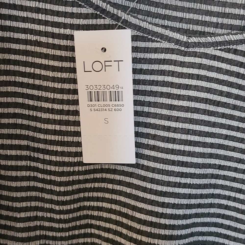 🌞NWT Loft Off The Shoulder Top - Picture 2 of 4